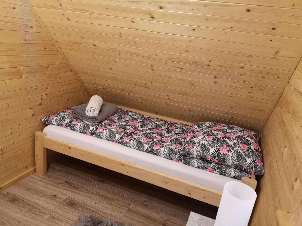 Domki Caloroczne Danielowa Ostoja-Zator,Palczowice Kültér fotó